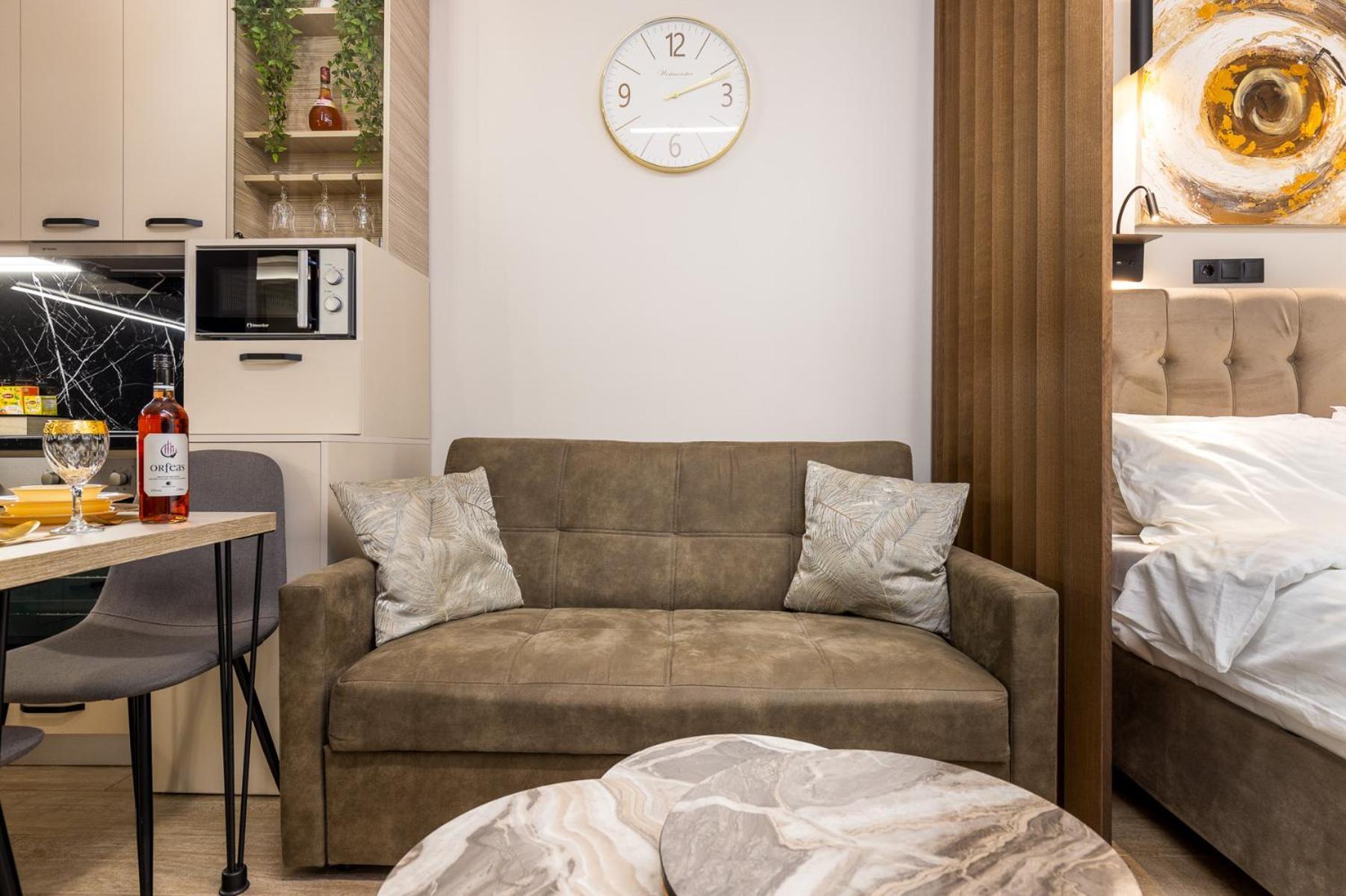 Cozy Downtown Apartment Ksanti Zewnętrze zdjęcie